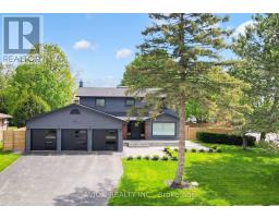 1 ROSEGARDEN CRESCENT, Richmond Hill, Ontario