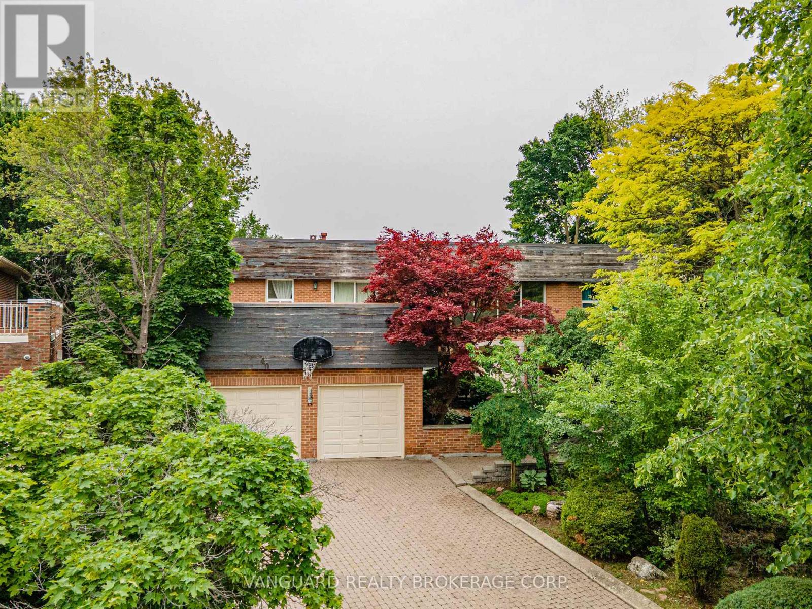 40 COLTON CRESCENT N, Vaughan, Ontario