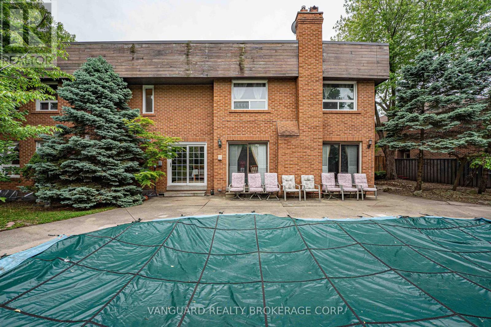 40 Colton Crescent N, Vaughan (Islington Woods), Ontario  L4L 3L6 - Photo 44 - N12206274