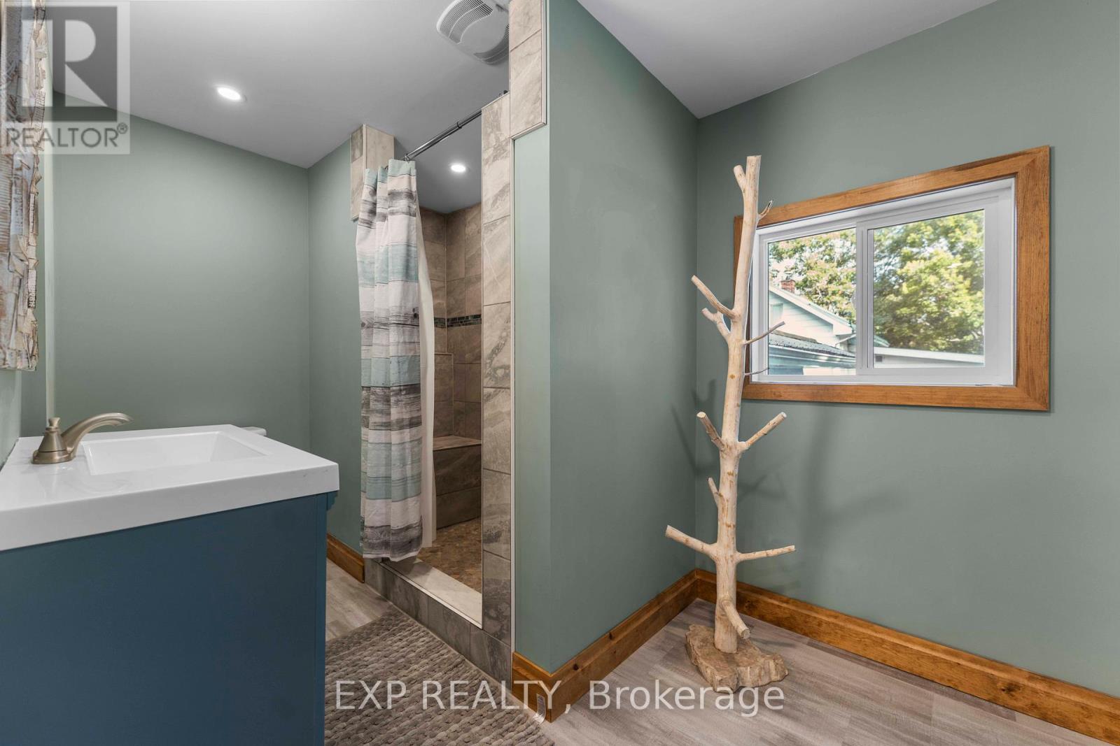 371 John Street, Madawaska Valley, Ontario  K0J 1B0 - Photo 20 - X12167292
