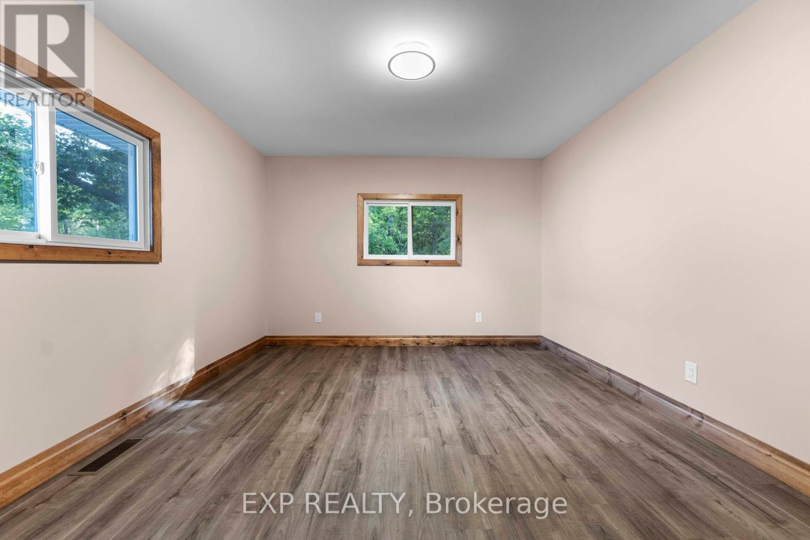 371 John Street, Madawaska Valley, Ontario  K0J 1B0 - Photo 25 - X12167292