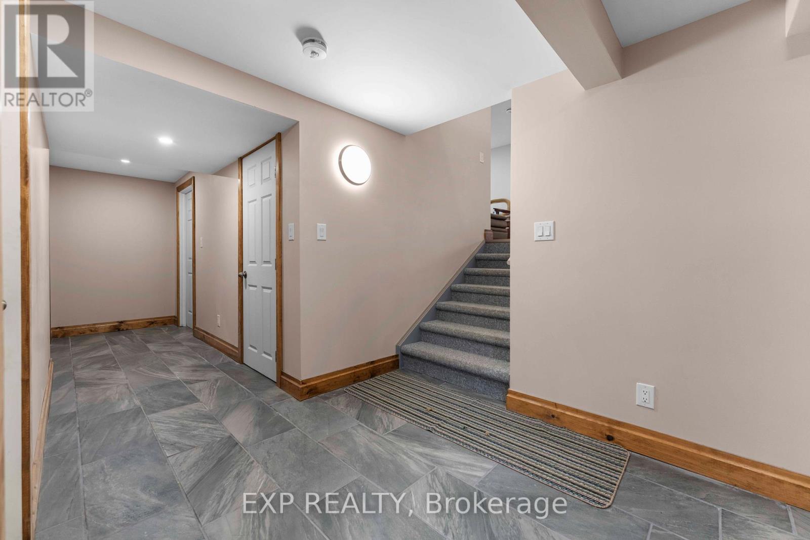 371 John Street, Madawaska Valley, Ontario  K0J 1B0 - Photo 34 - X12167292