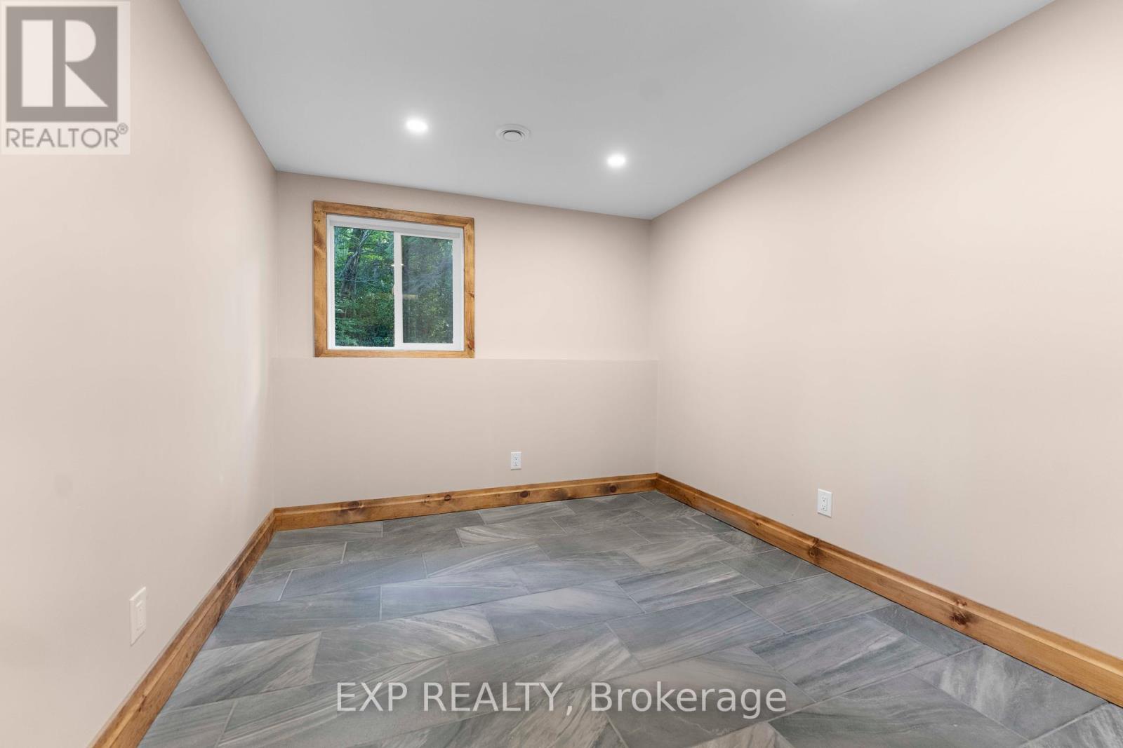 371 John Street, Madawaska Valley, Ontario  K0J 1B0 - Photo 40 - X12167292