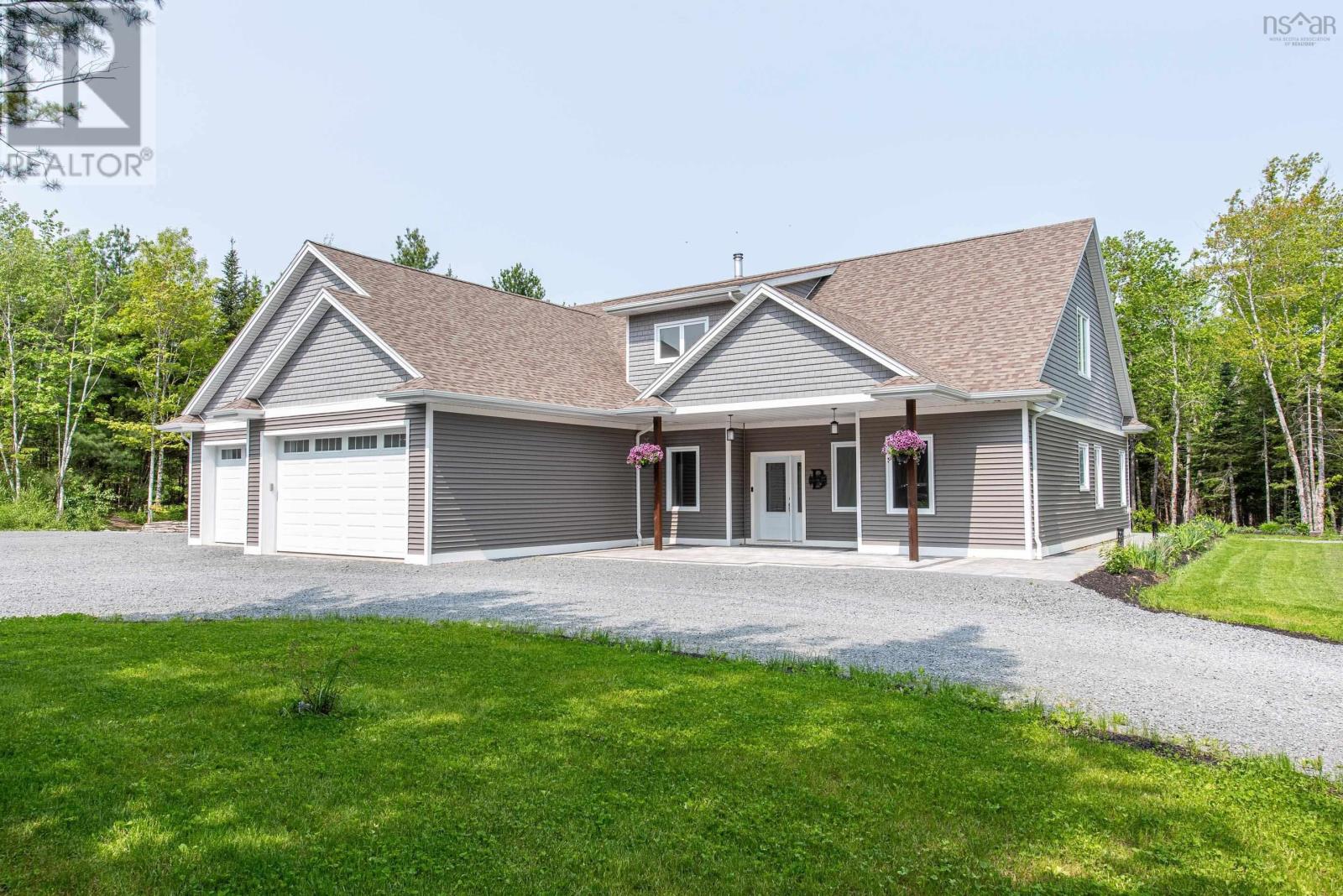 Property at 250 Rockcliffe Drive image 2