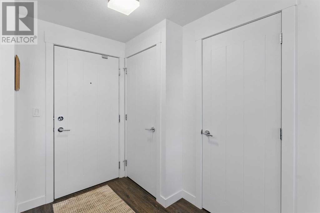 24, 45 Aspenmont Heights Sw, Calgary, Alberta  T3H 0E6 - Photo 3 - A2227471
