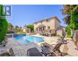 125 FERNDALE DRIVE S, Barrie, Ontario