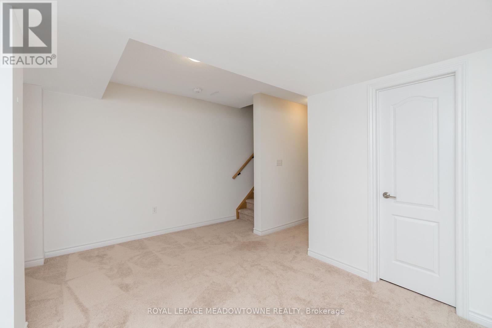 17 Andean Lane, Barrie, Ontario  L9J 0J4 - Photo 6 - S12206110