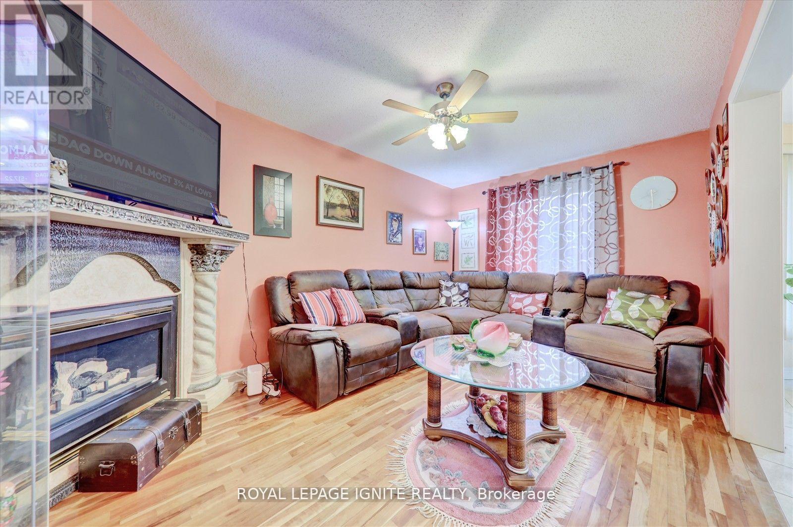 38 Rodda Boulevard, Toronto, Ontario  M1E 2Z6 - Photo 8 - E12130706