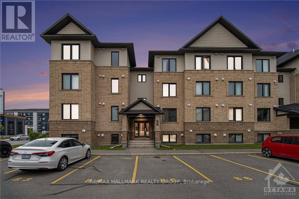 1 - 105 Bluestone Private, Ottawa, Ontario  K4A 0M5 - Photo 1 - X12206301