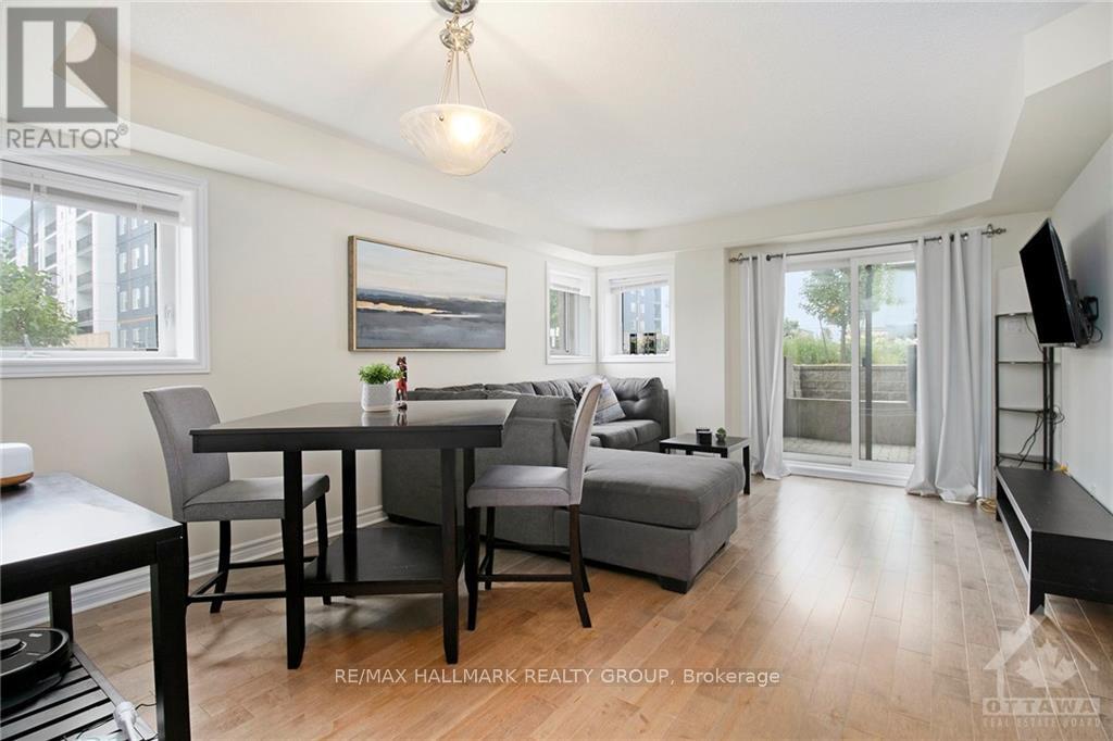 1 - 105 Bluestone Private, Ottawa, Ontario  K4A 0M5 - Photo 13 - X12206301