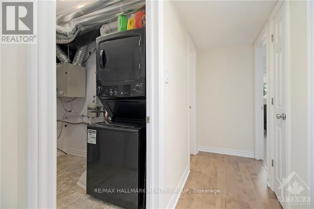 1 - 105 Bluestone Private, Ottawa, Ontario  K4A 0M5 - Photo 15 - X12206301