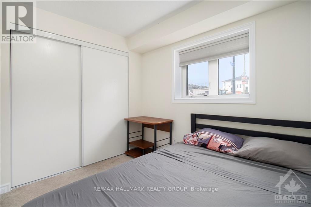 1 - 105 Bluestone Private, Ottawa, Ontario  K4A 0M5 - Photo 18 - X12206301