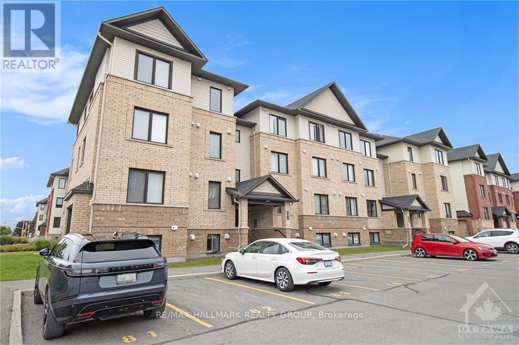 1 - 105 Bluestone Private, Ottawa, Ontario  K4A 0M5 - Photo 3 - X12206301