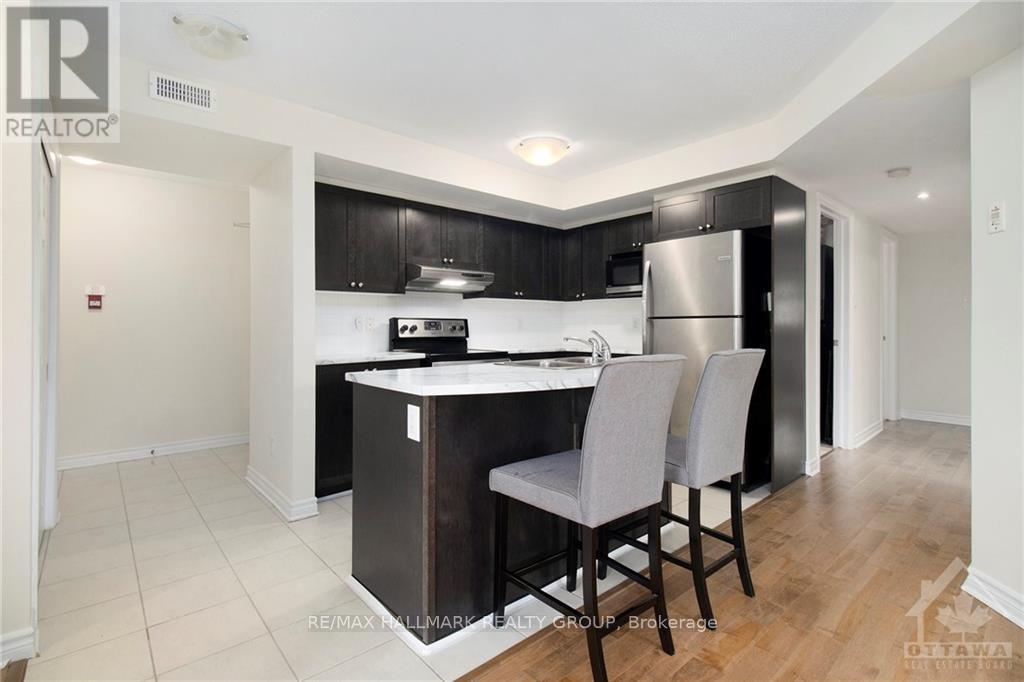 1 - 105 Bluestone Private, Ottawa, Ontario  K4A 0M5 - Photo 5 - X12206301