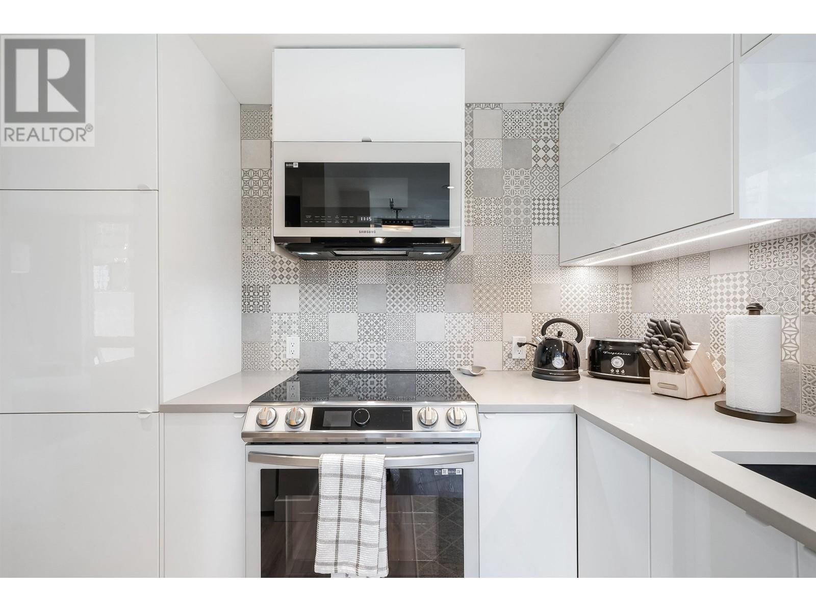 707 1166 Melville Street, Vancouver, British Columbia  V6E 4P5 - Photo 3 - R3012760