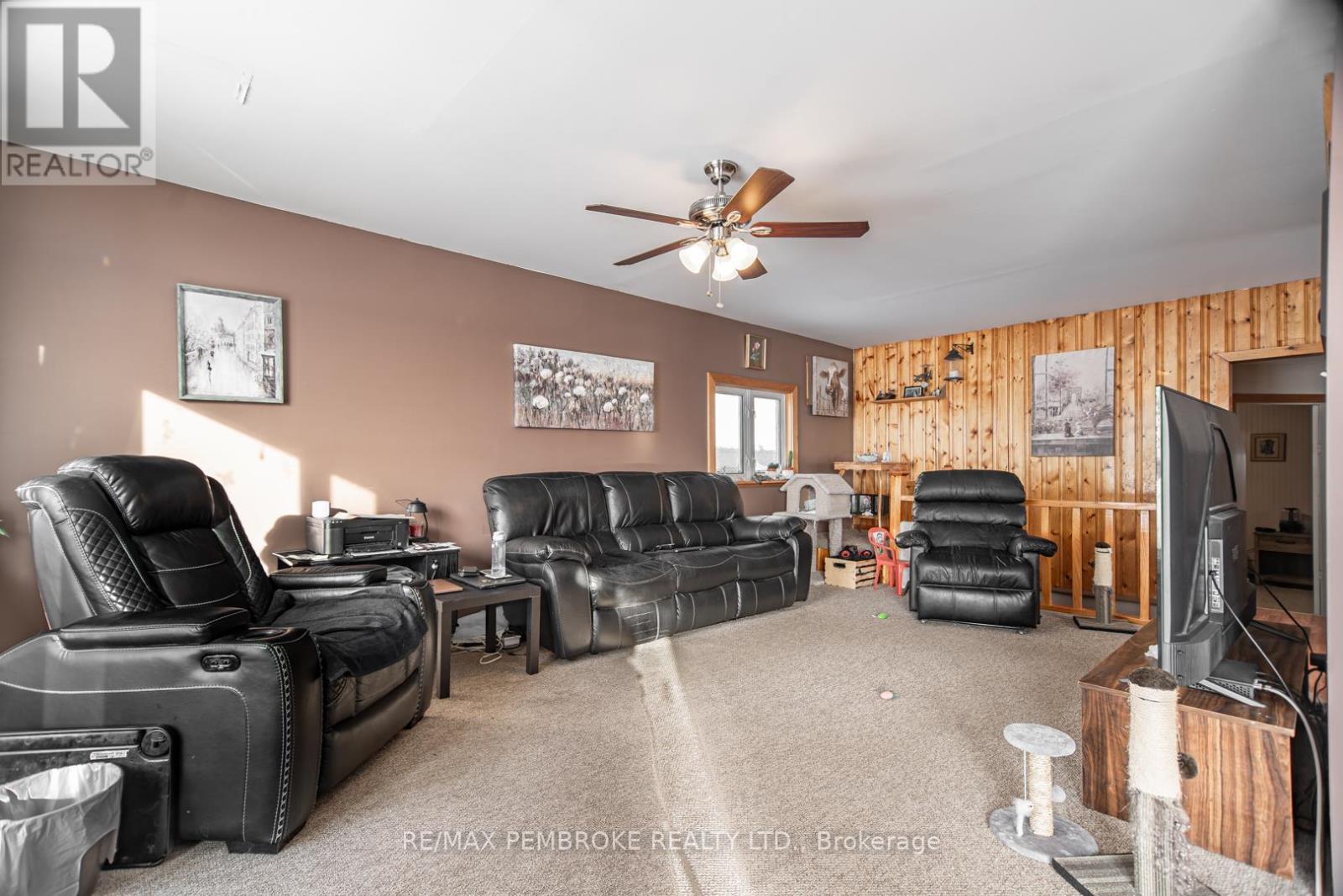 1744 Bromley Line, Whitewater Region, Ontario  K0J 2L0 - Photo 2 - X12206303