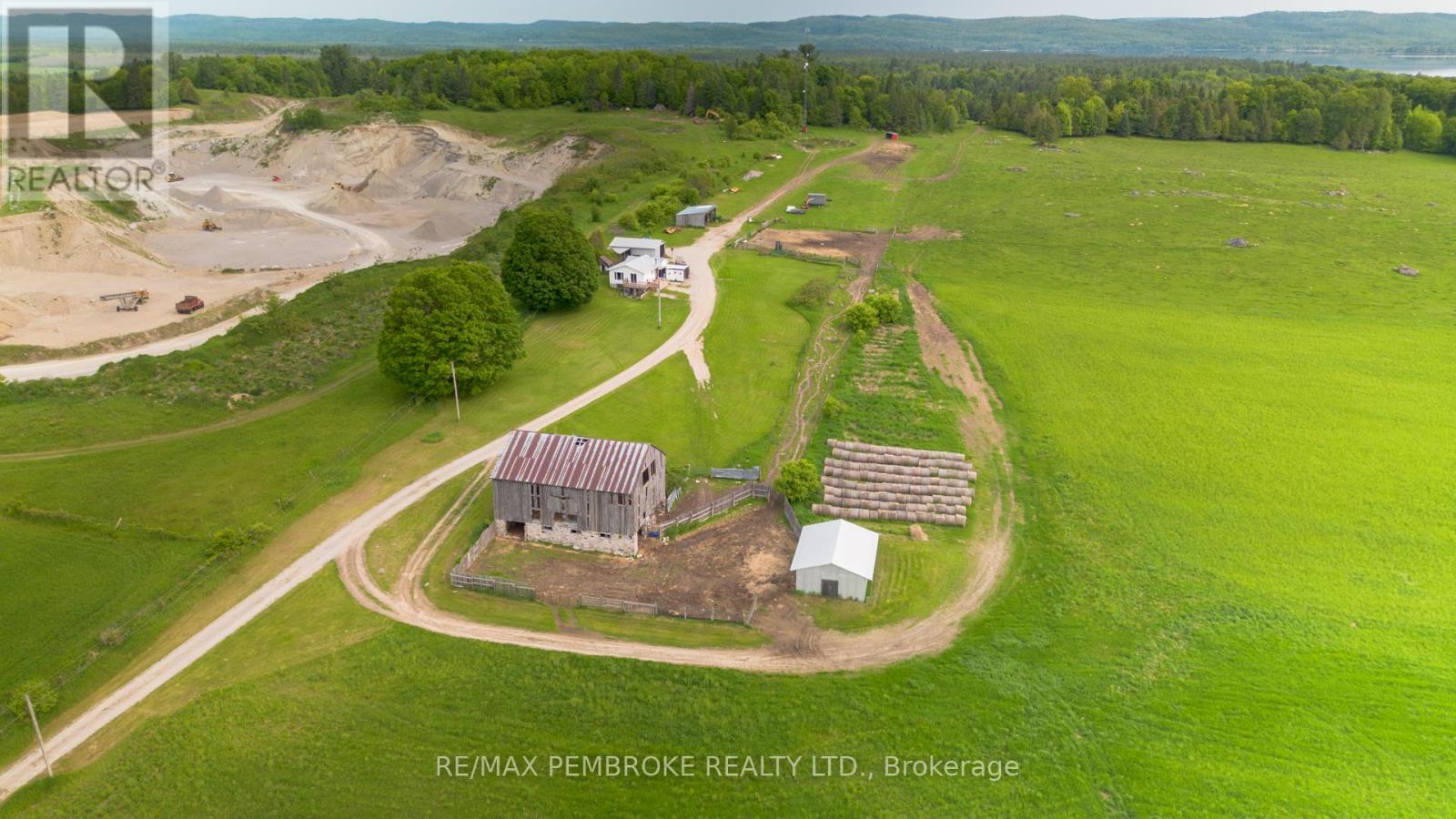 1744 Bromley Line, Whitewater Region, Ontario  K0J 2L0 - Photo 25 - X12206303