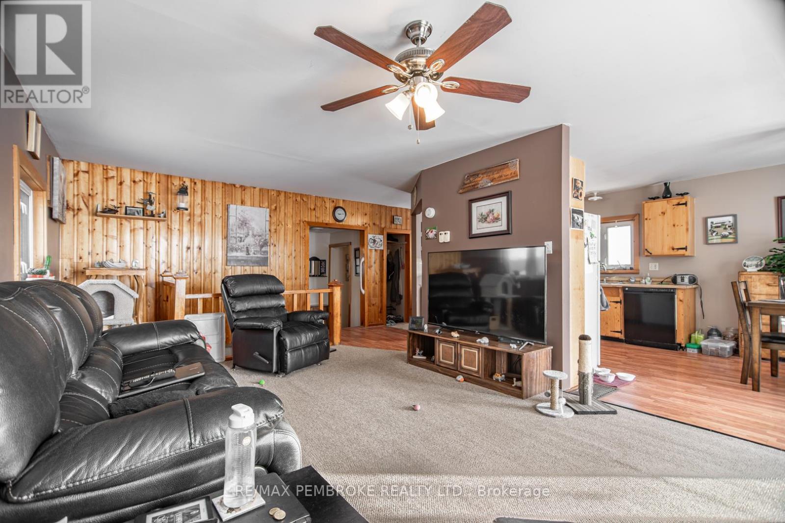 1744 Bromley Line, Whitewater Region, Ontario  K0J 2L0 - Photo 3 - X12206303