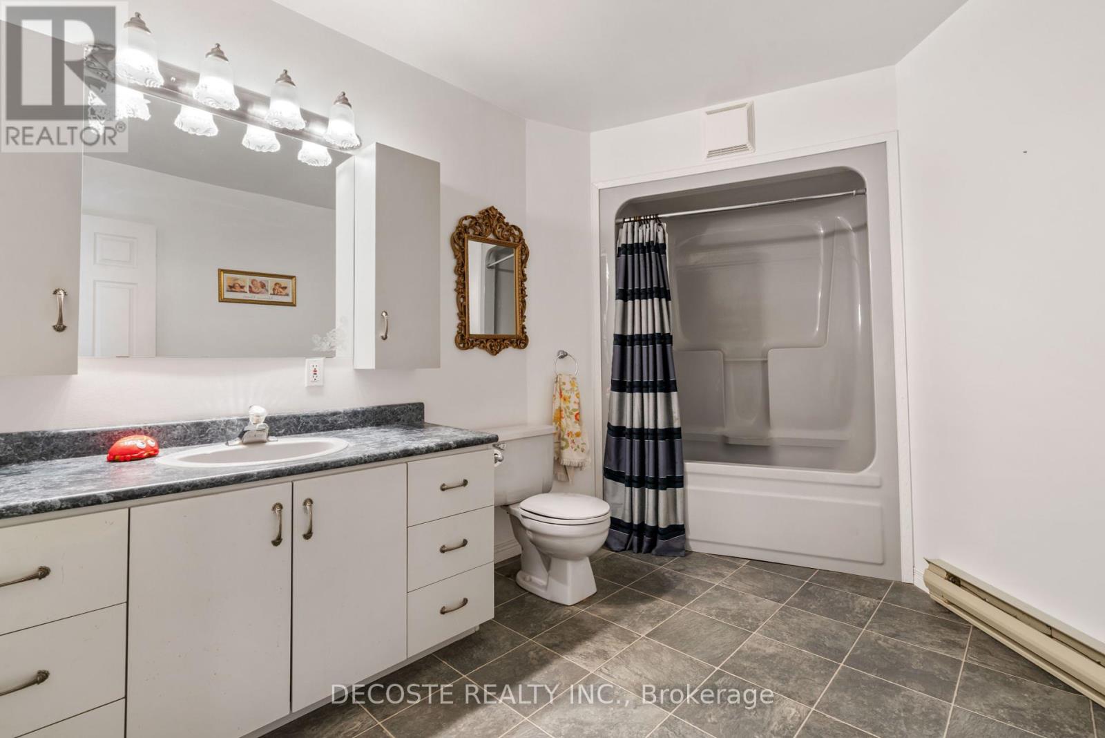 20351 Pineview Crescent, South Glengarry, Ontario  K0C 1A0 - Photo 24 - X12206356
