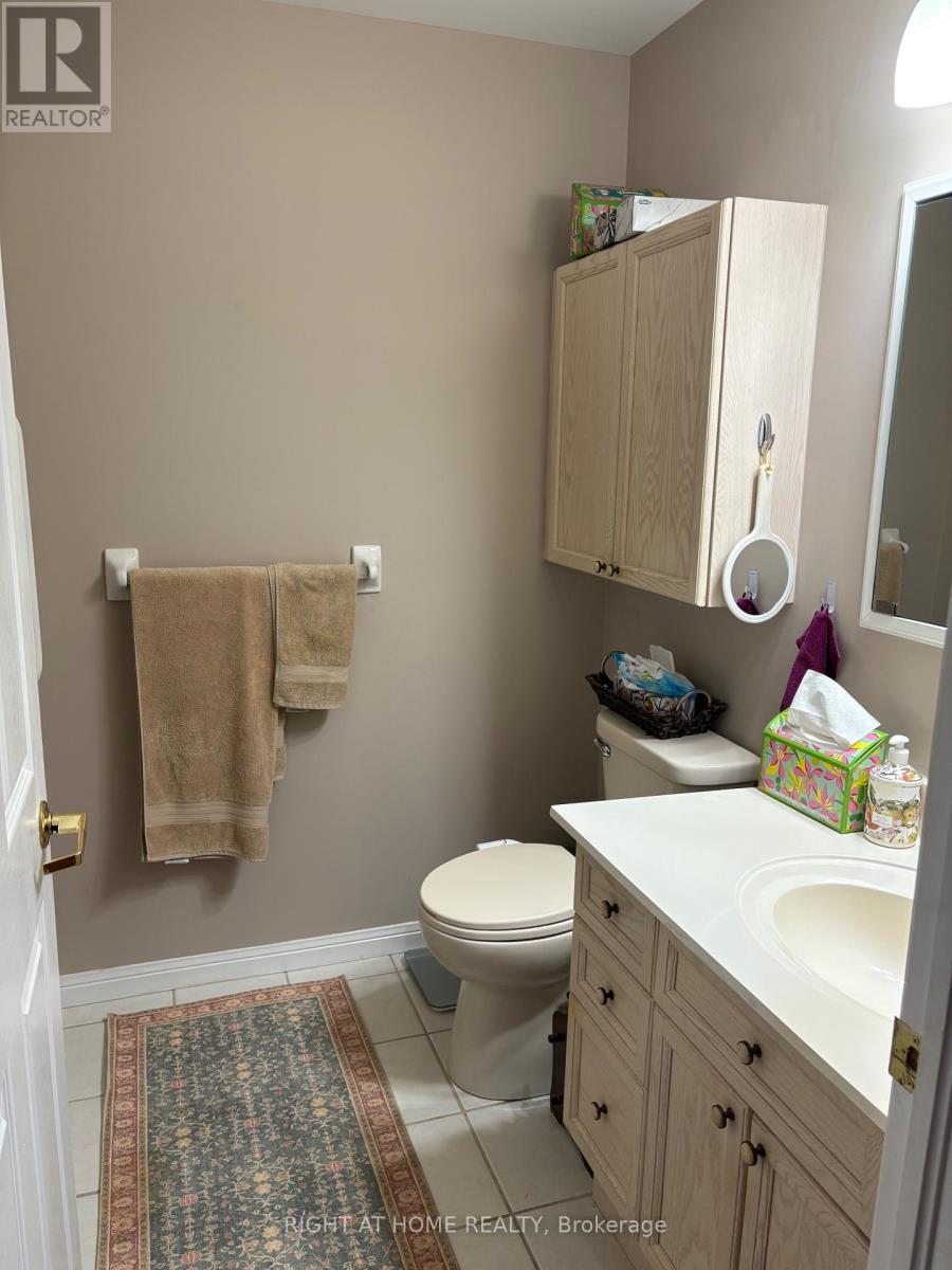 109 - 90 Dean Avenue, Barrie (Painswick South), Ontario  L4N 0M3 - Photo 27 - S12206270