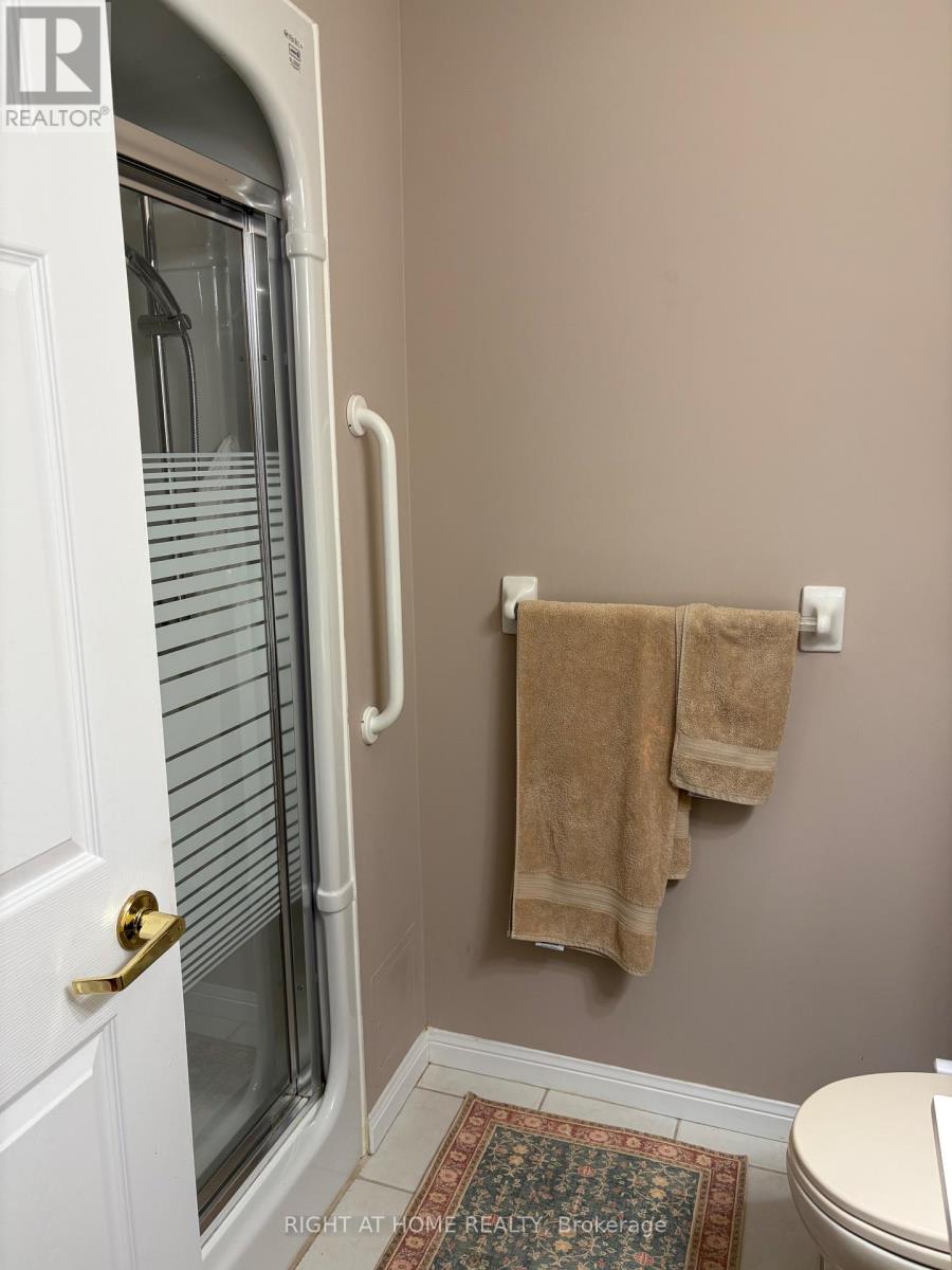 109 - 90 Dean Avenue, Barrie (Painswick South), Ontario  L4N 0M3 - Photo 26 - S12206270