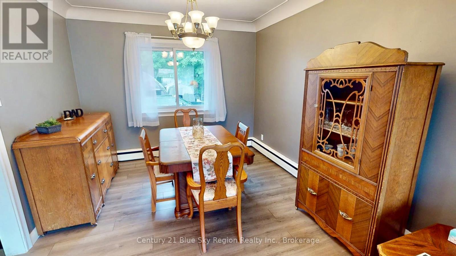 625 Scollard Street, North Bay, Ontario  P1B 5A2 - Photo 8 - X12206347