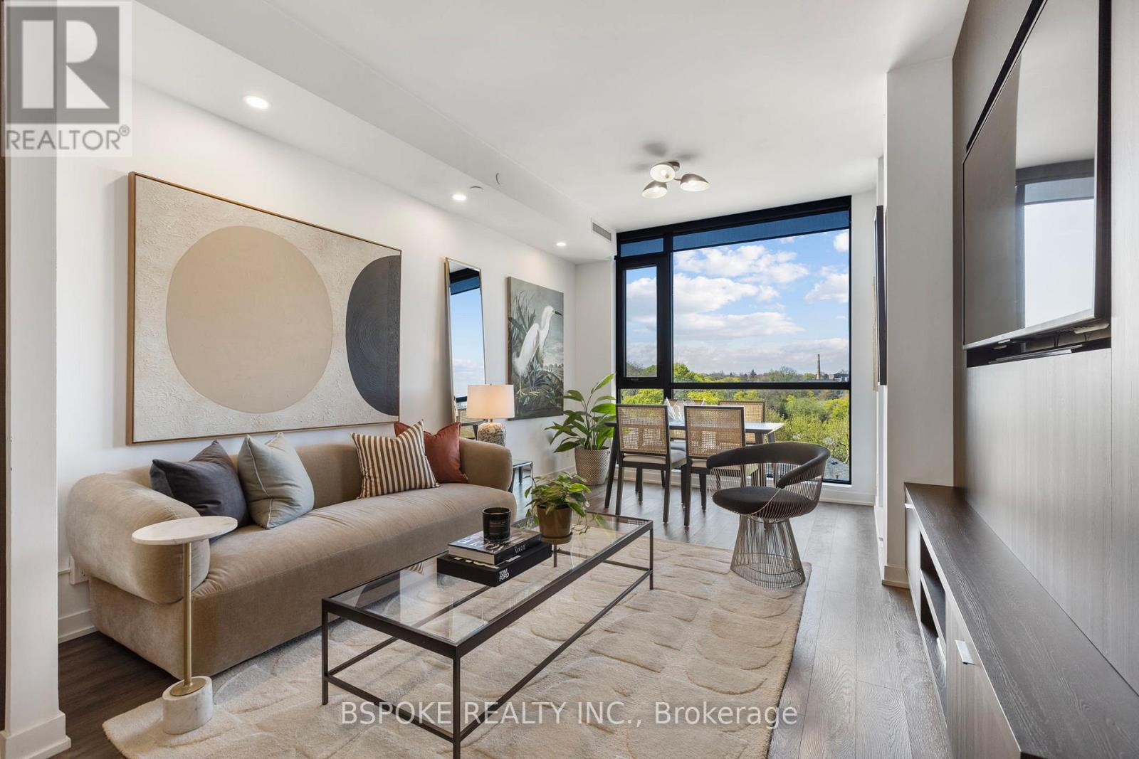 501 - 2118 Bloor Street W, Toronto, Ontario  M6S 0A6 - Photo 1 - W12206121