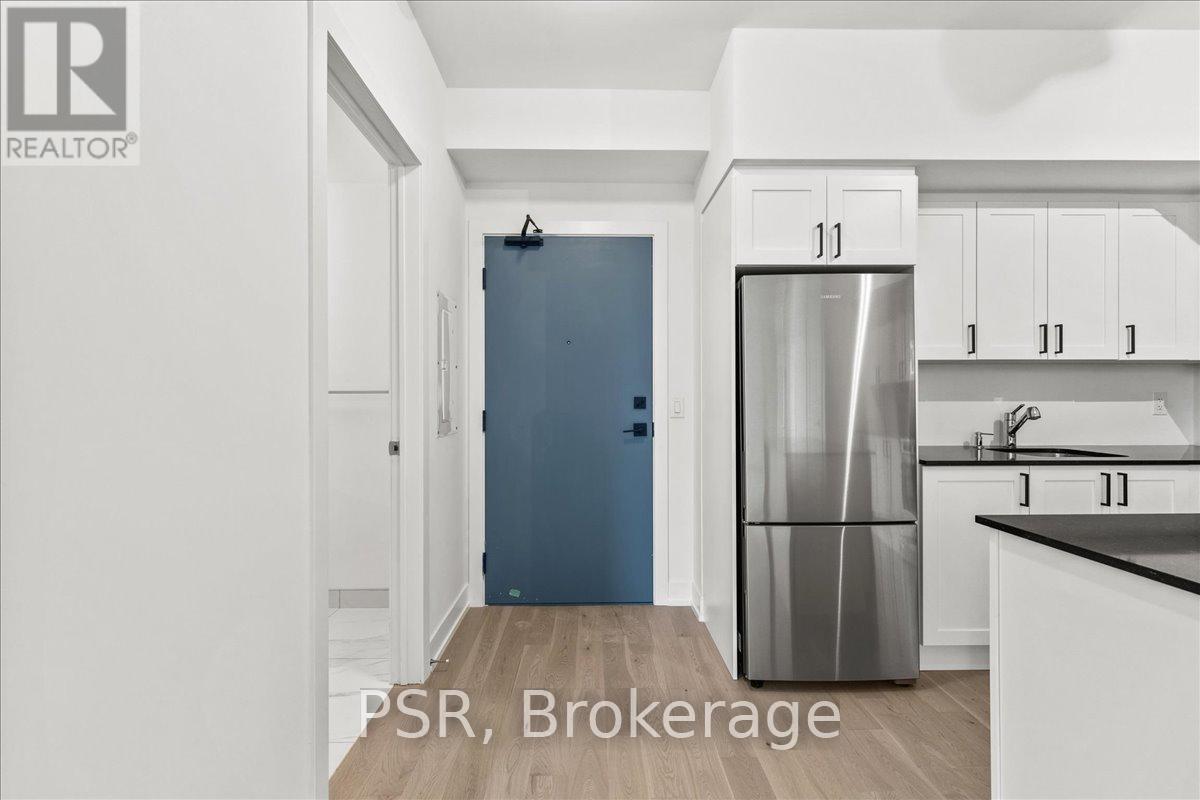 1008 - 1063 Douglas Mccurdy Comm Circle, Mississauga, Ontario  L5L 3H9 - Photo 4 - W12206132