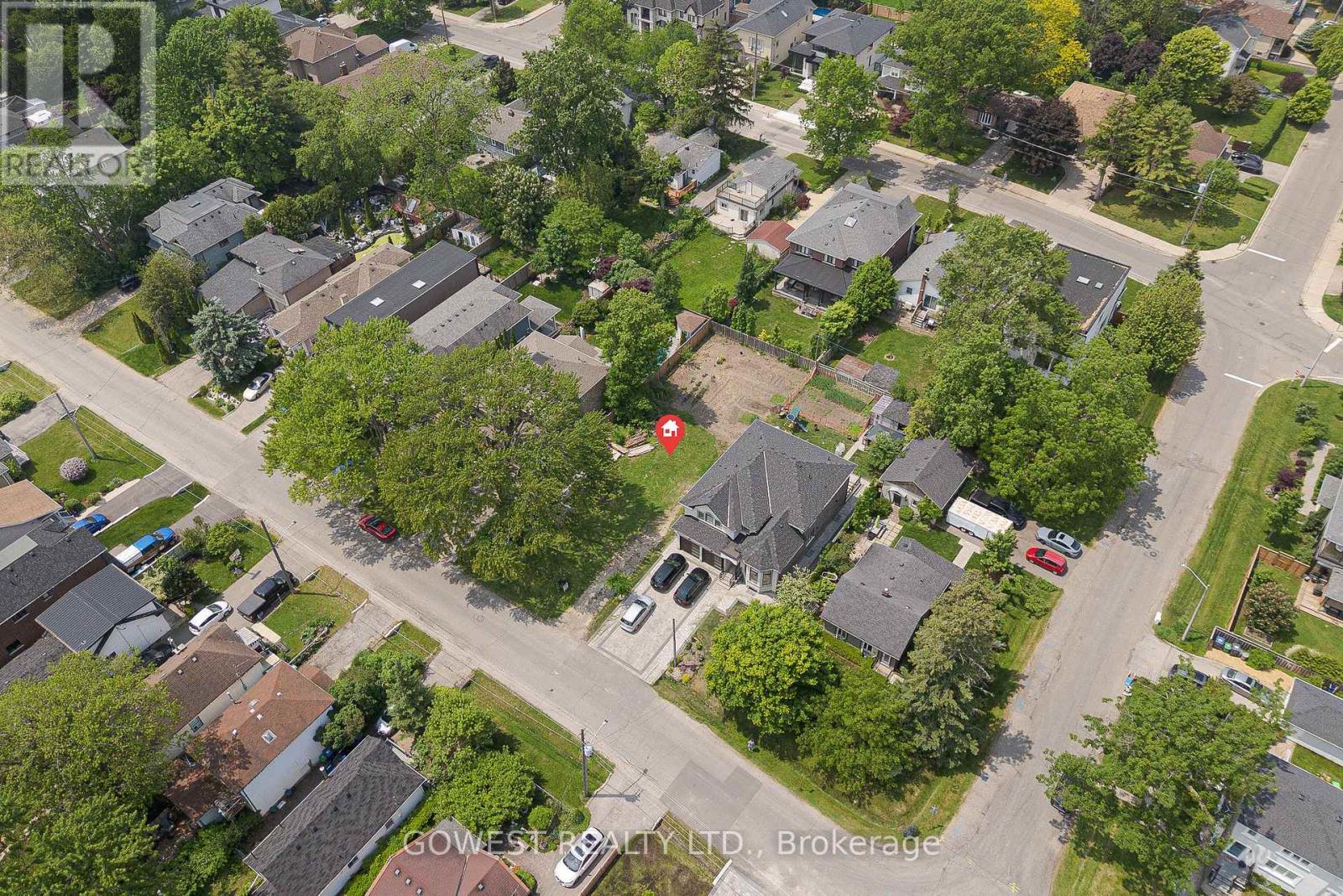 75 Troy Street, Mississauga, Ontario  L5G 1S6 - Photo 20 - W12206158