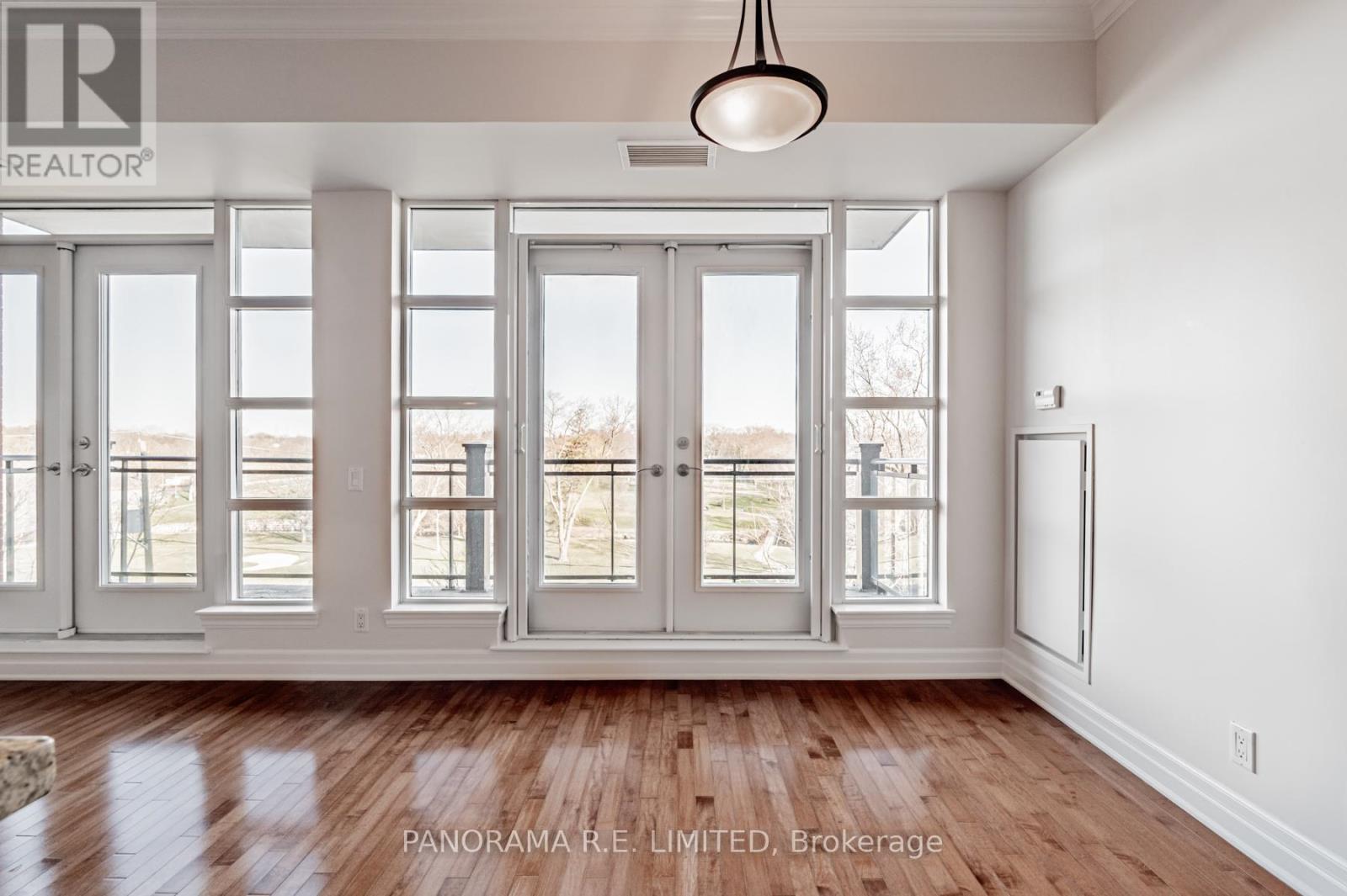 507 - 9 Burnhamthorpe Crescent, Toronto, Ontario  M9A 0A6 - Photo 10 - W12206171
