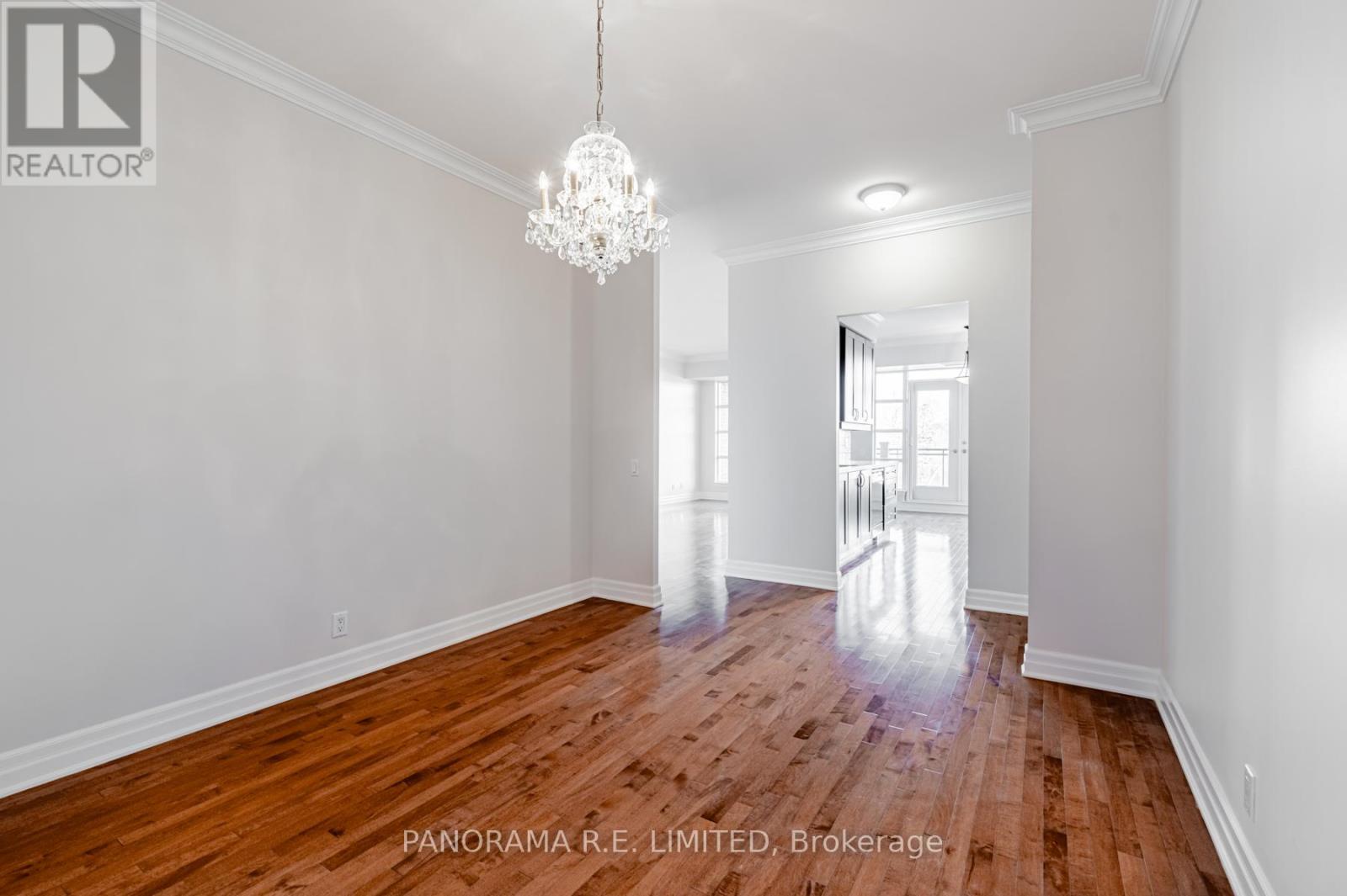 507 - 9 Burnhamthorpe Crescent, Toronto, Ontario  M9A 0A6 - Photo 14 - W12206171