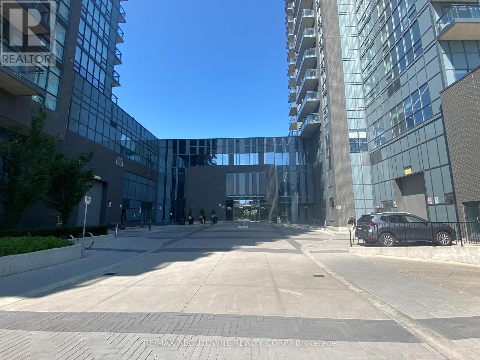 708 - 5025 Four Springs Avenue, Mississauga, Ontario  L5R 0G5 - Photo 5 - W12206173