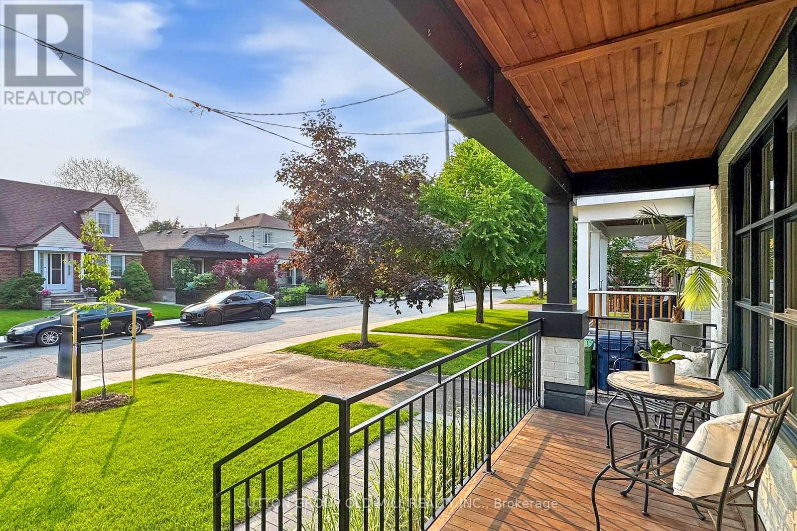 171 Brookside Avenue, Toronto, Ontario  M6S 4G8 - Photo 3 - W12206198