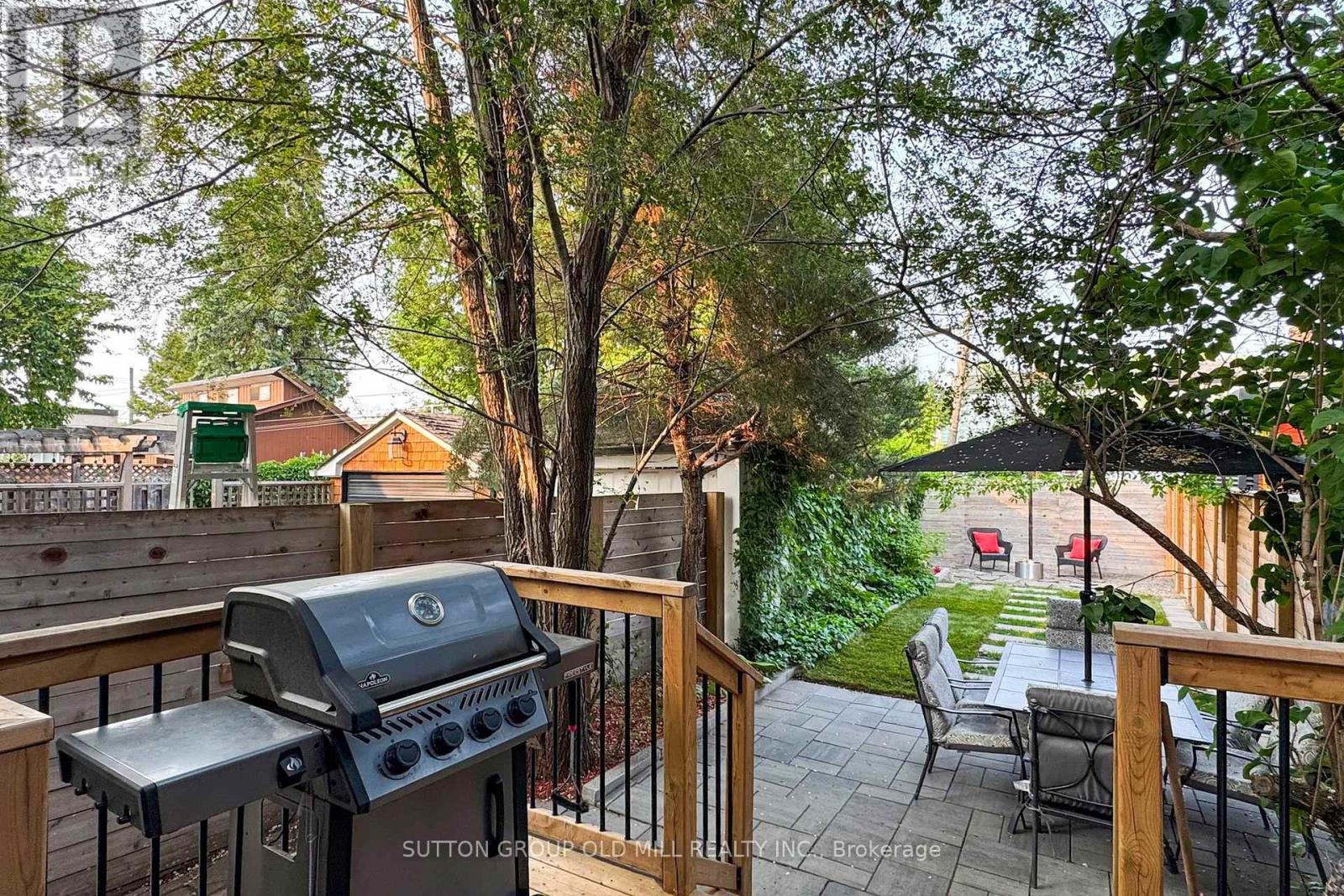 171 Brookside Avenue, Toronto, Ontario  M6S 4G8 - Photo 40 - W12206198