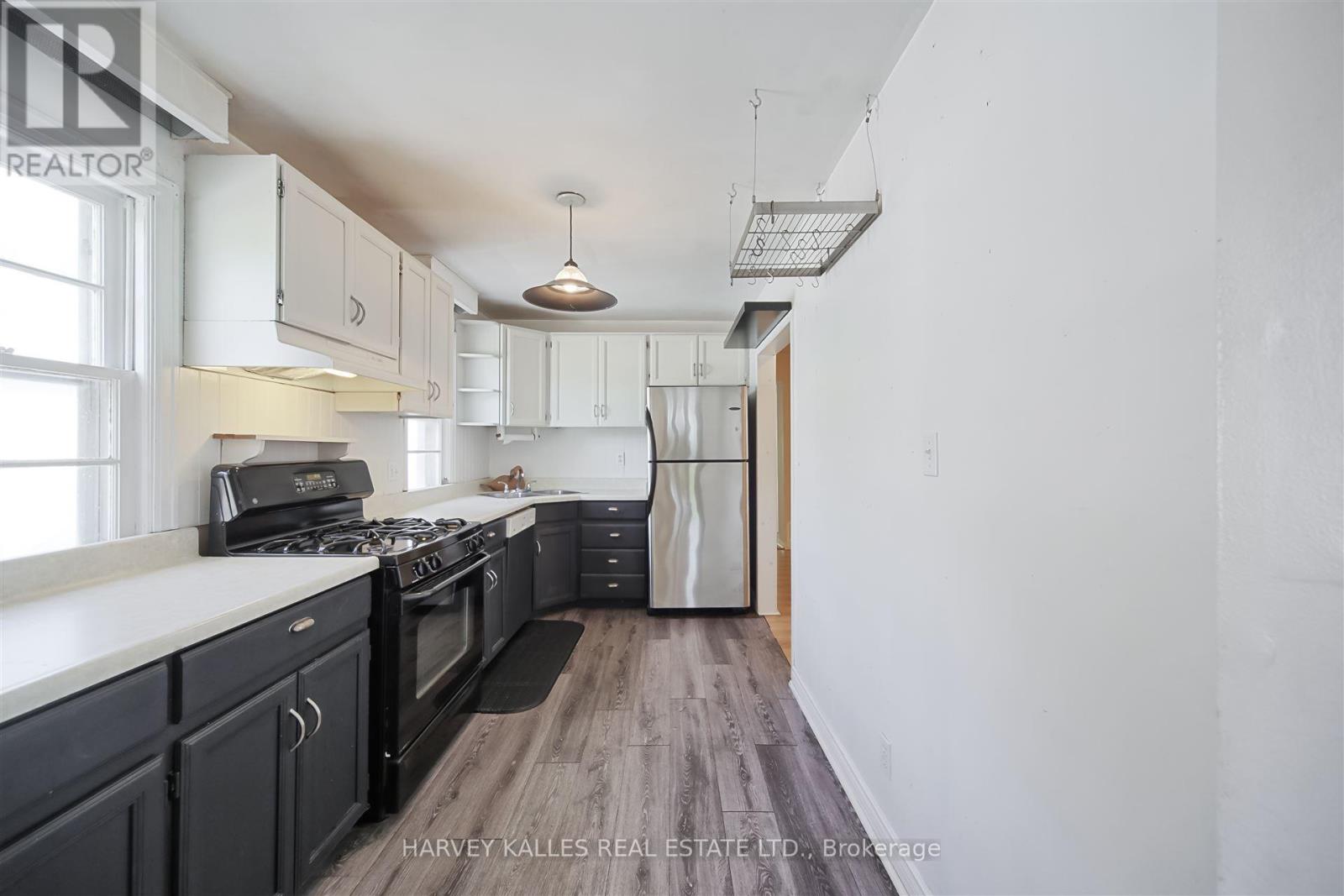 247 Jennings Crescent, Oakville, Ontario  L6L 1W2 - Photo 21 - W12206204