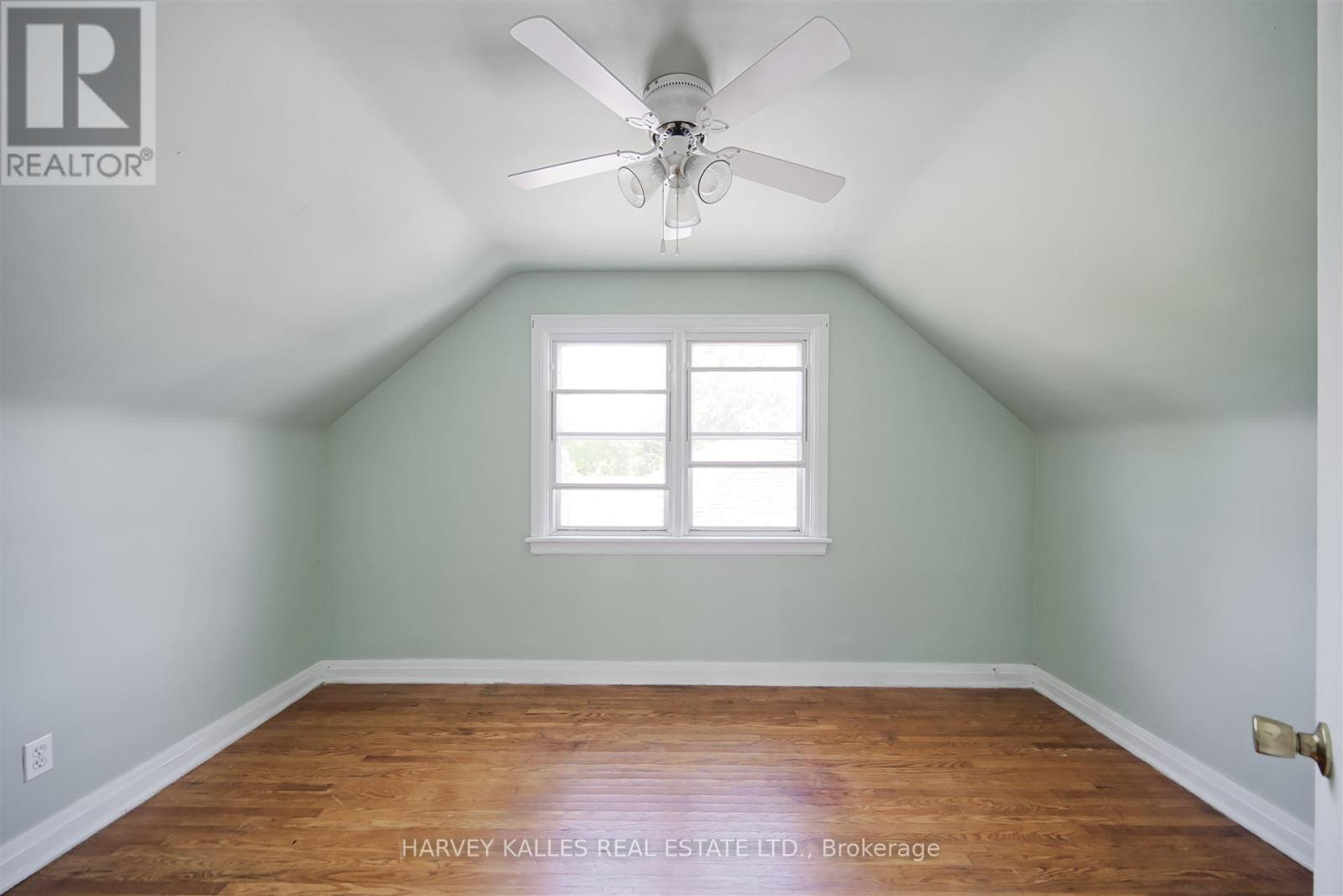 247 Jennings Crescent, Oakville, Ontario  L6L 1W2 - Photo 28 - W12206204