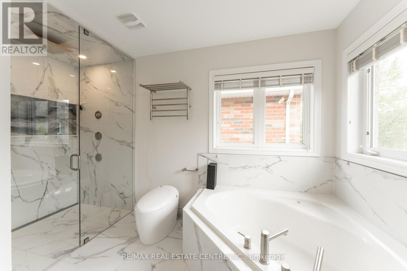 3344 Pottery Drive, Burlington, Ontario  L7M 0L3 - Photo 26 - W12206228