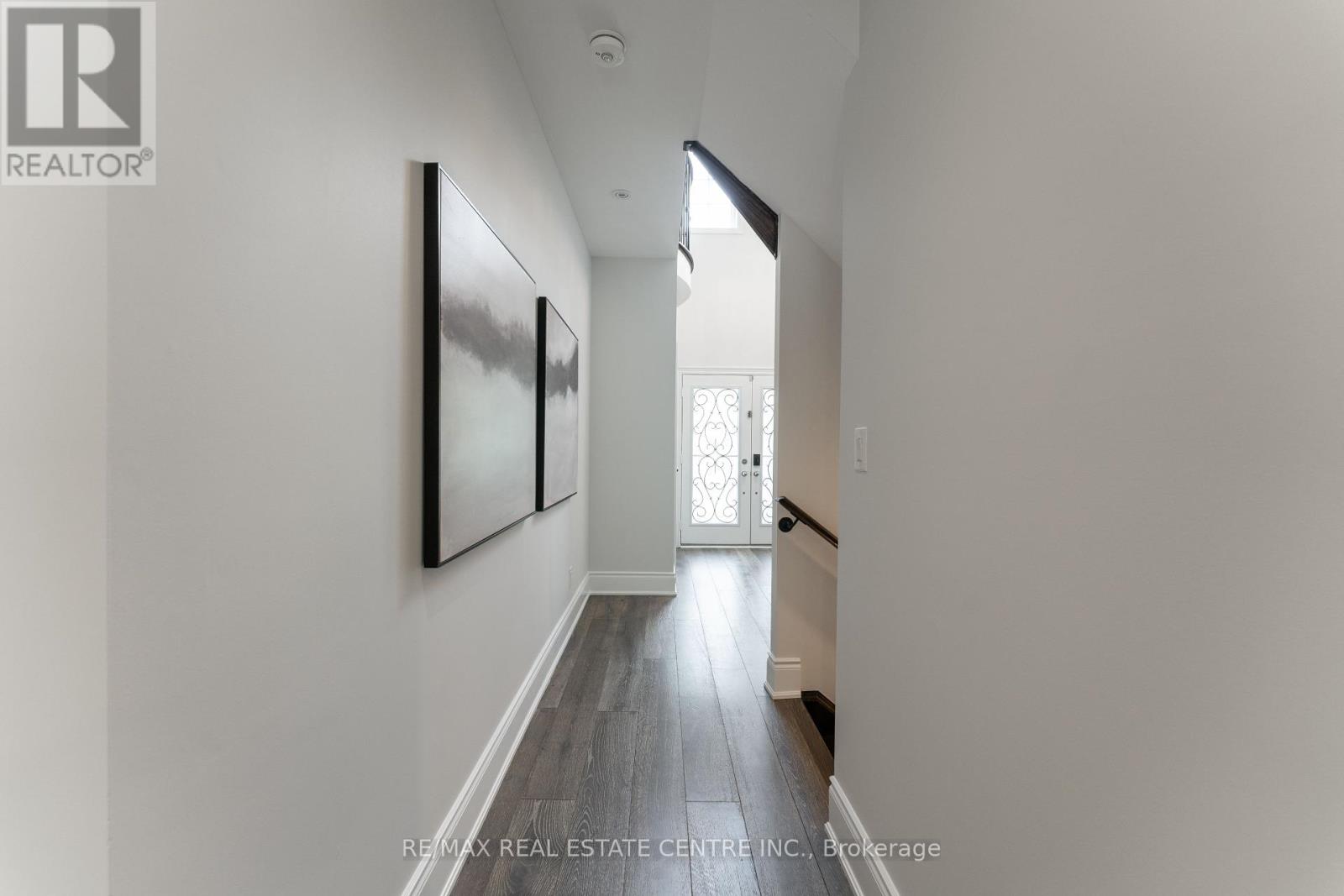3344 Pottery Drive, Burlington, Ontario  L7M 0L3 - Photo 7 - W12206228
