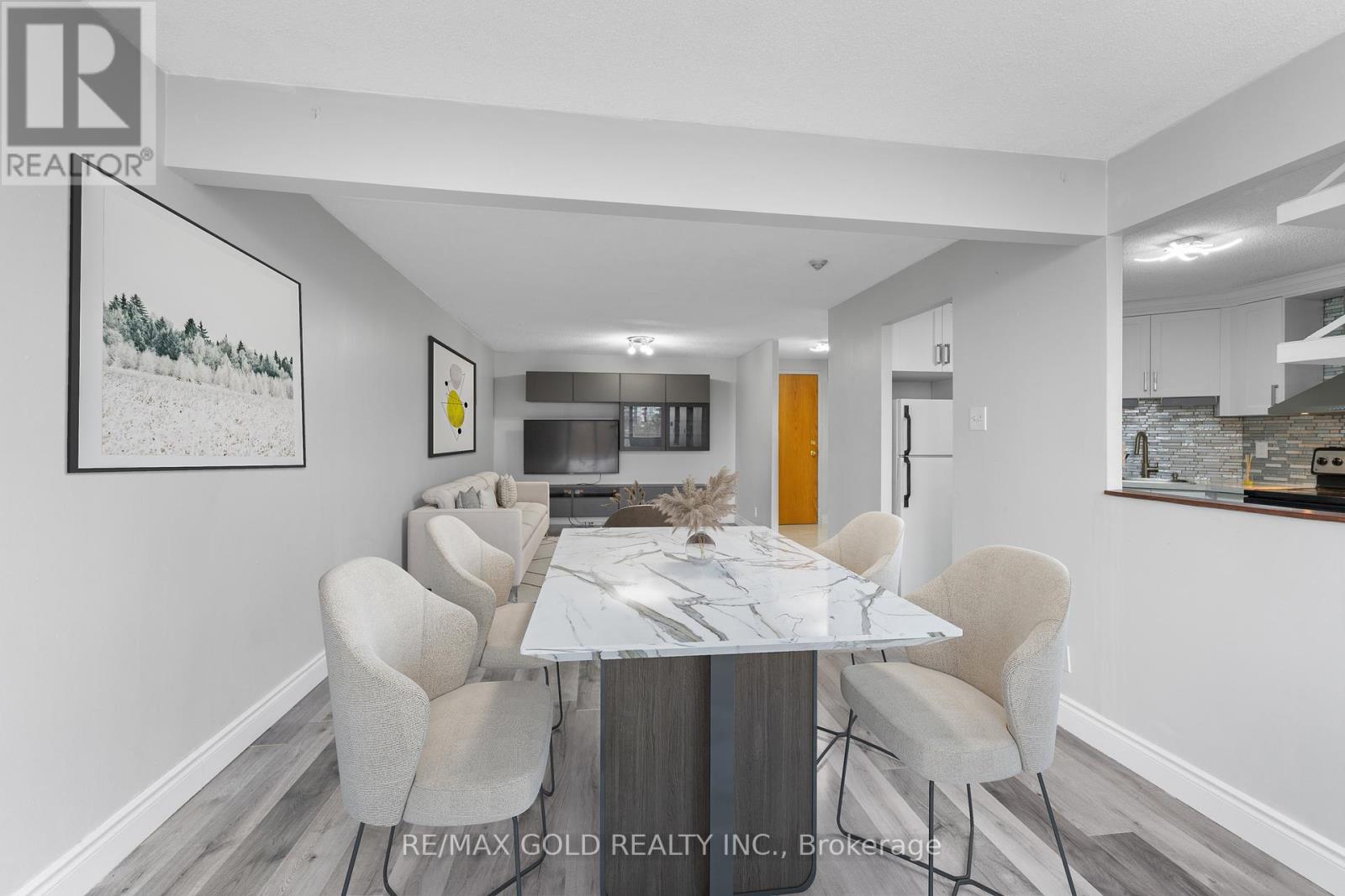 413 - 61 Markbrook Lane, Toronto (Mount Olive-Silverstone-Jamestown), Ontario  M9V 5E7 - Photo 11 - W12206266