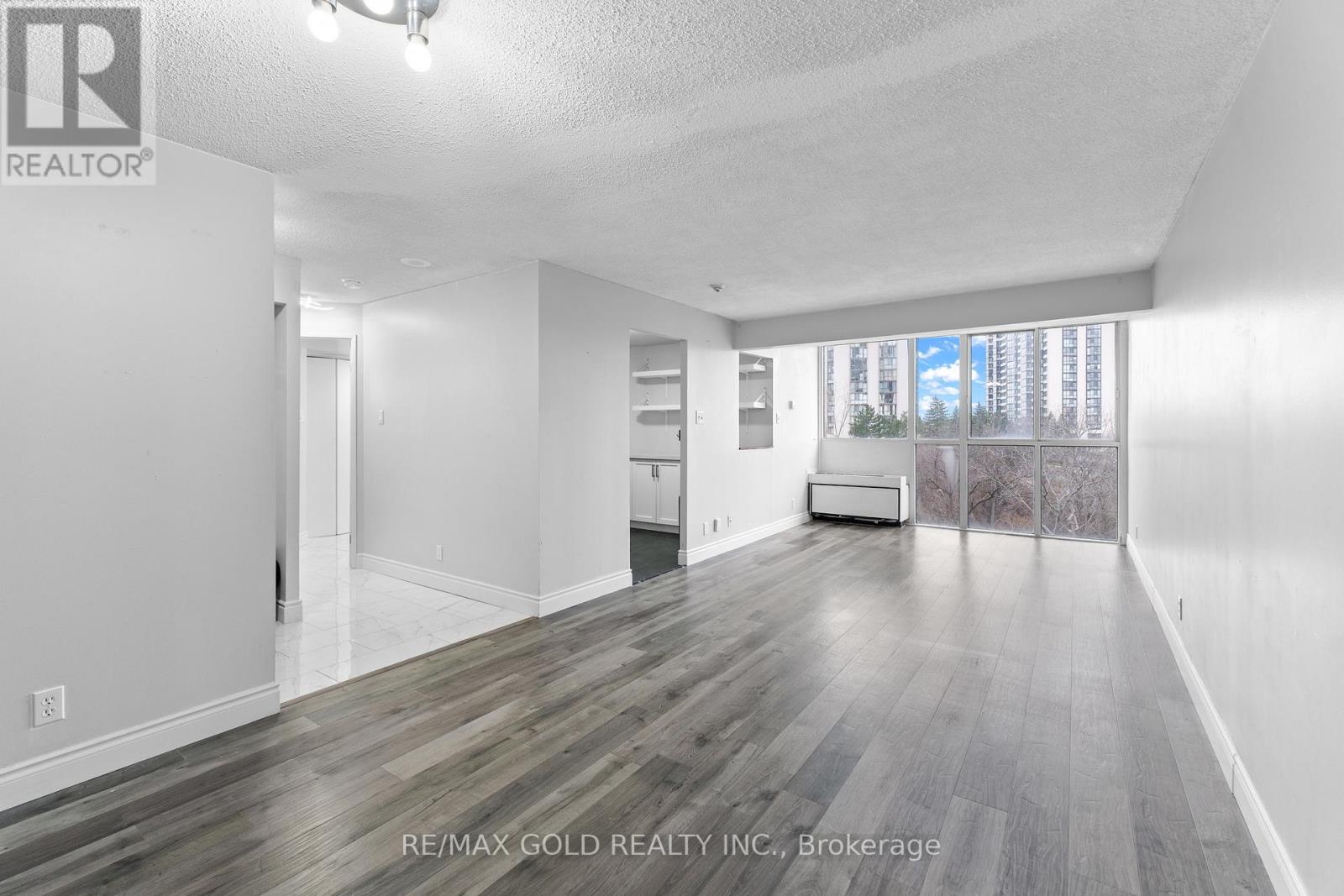 413 - 61 Markbrook Lane, Toronto, Ontario  M9V 5E7 - Photo 14 - W12206266