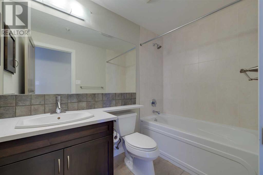 204, 100 Lakeway Boulevard, Sylvan Lake, Alberta  T4S 0A4 - Photo 17 - A2205039