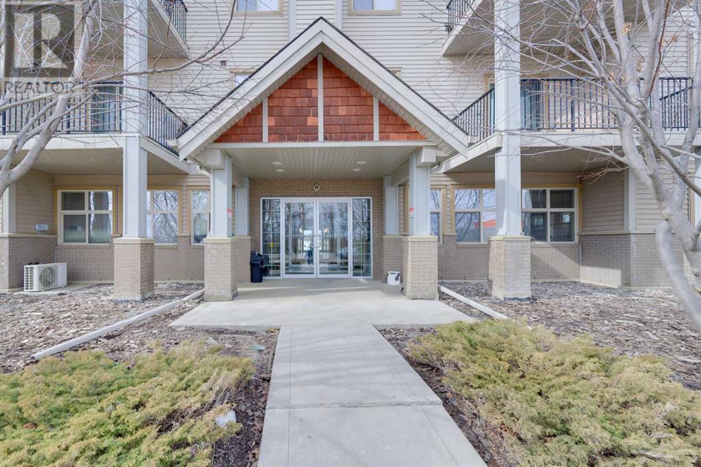 204, 100 Lakeway Boulevard, Sylvan Lake, Alberta  T4S 0A4 - Photo 3 - A2205039
