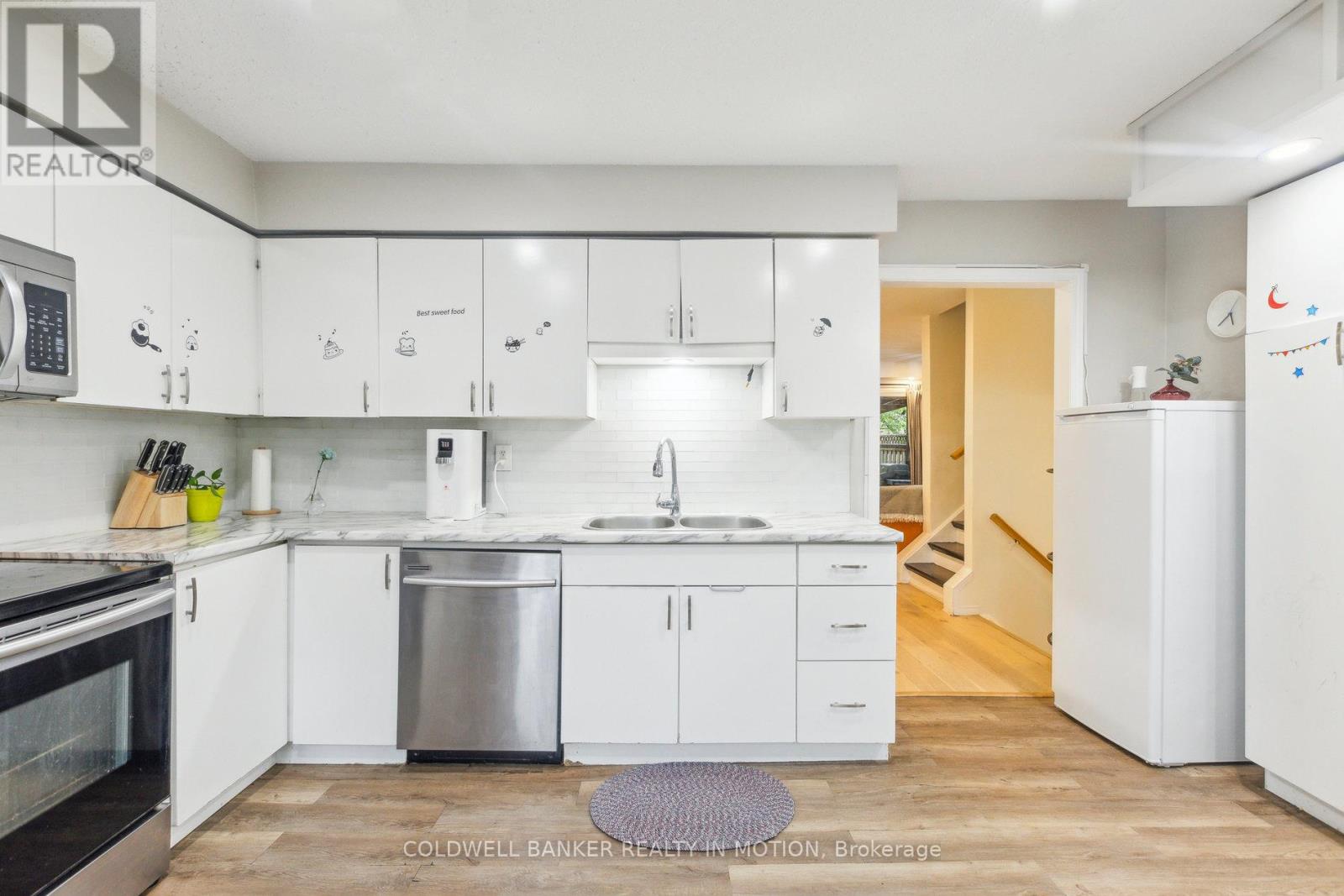 74 Fairgreen Close, Cambridge, Ontario  N1T 1T7 - Photo 14 - X12206252