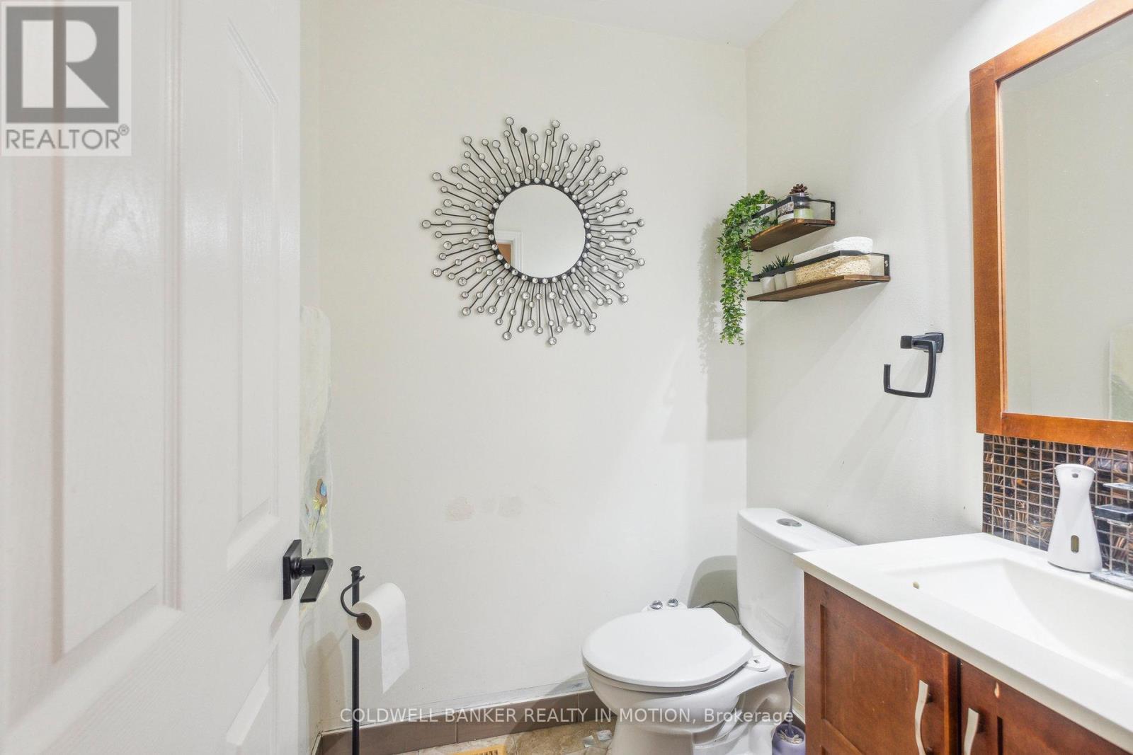 74 Fairgreen Close, Cambridge, Ontario  N1T 1T7 - Photo 15 - X12206252