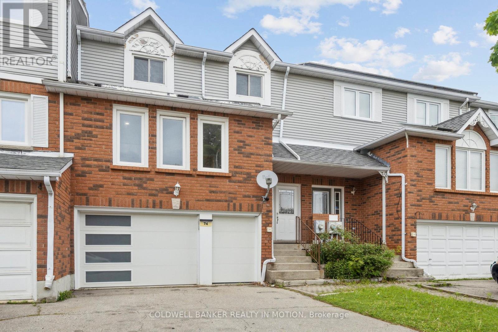 74 Fairgreen Close, Cambridge, Ontario  N1T 1T7 - Photo 2 - X12206252