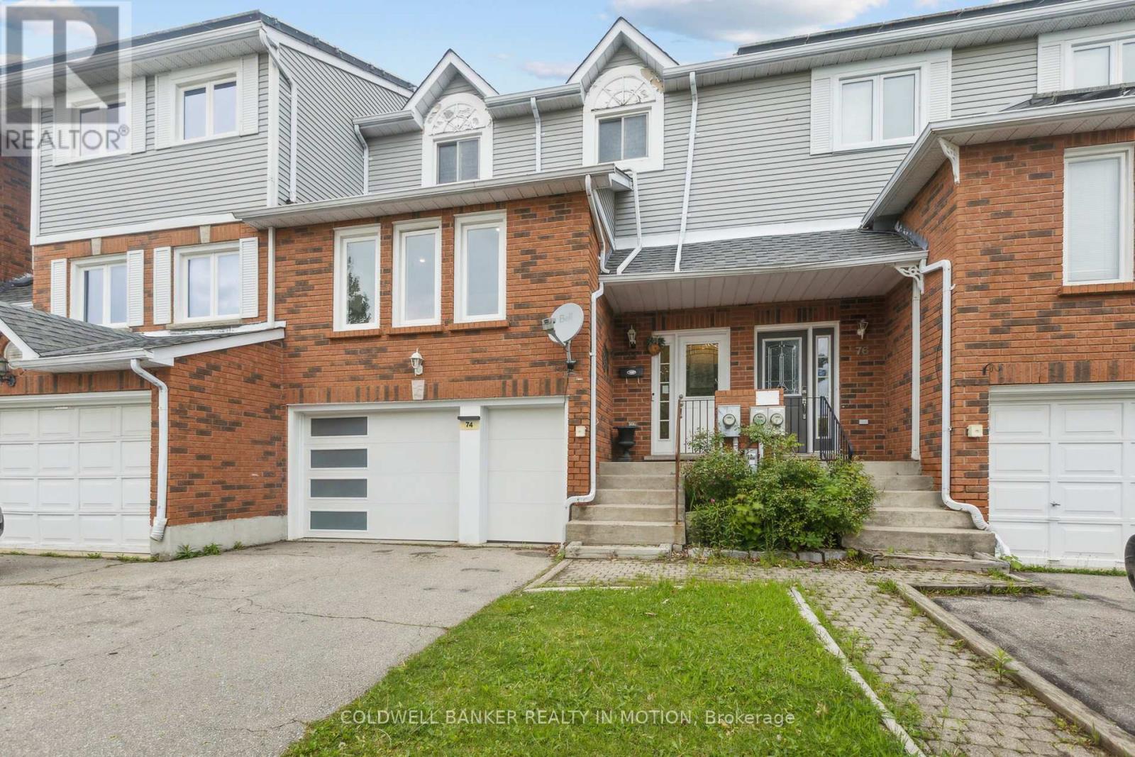 74 Fairgreen Close, Cambridge, Ontario  N1T 1T7 - Photo 3 - X12206252
