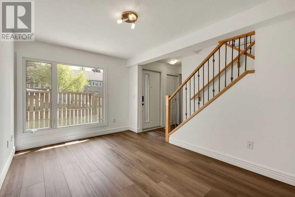 Property at 132, 46 Glamis Green SW image 4