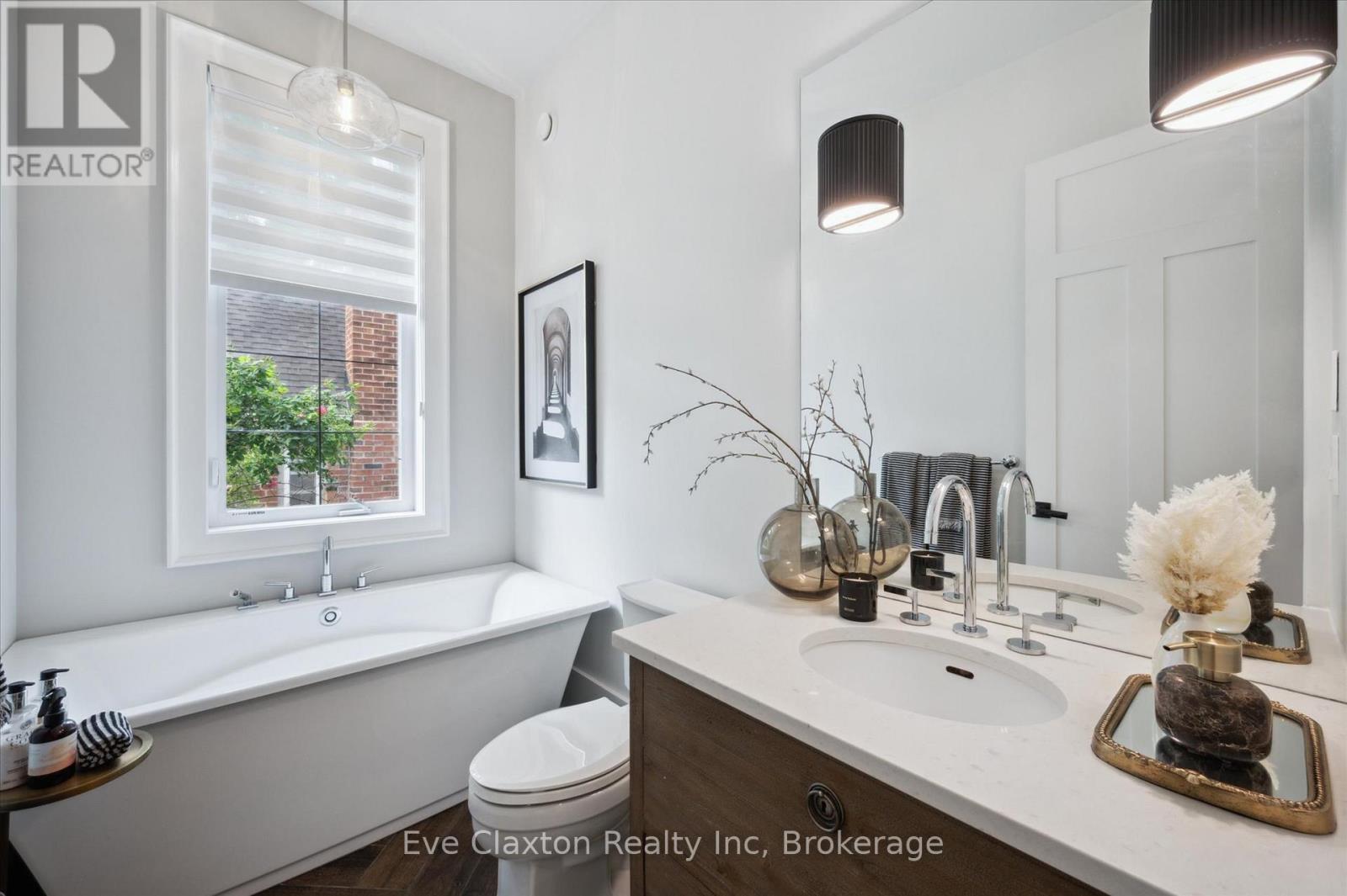 435 Laurel Street, Cambridge, Ontario  N3H 3Y7 - Photo 12 - X12206350