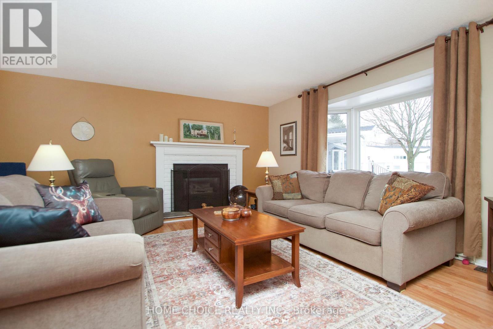 8 Seventh Hole Court, Clarington, Ontario  L1B 1B5 - Photo 4 - E12006208