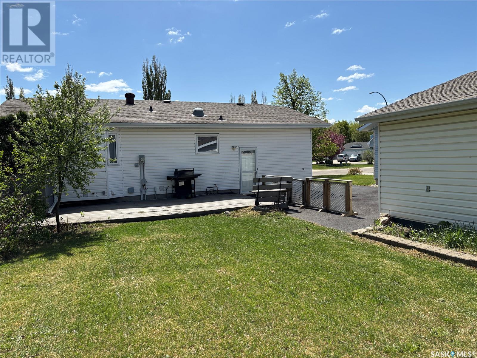 215 Hogg Way, Saskatoon, Saskatchewan  S7N 3W4 - Photo 32 - SK008813